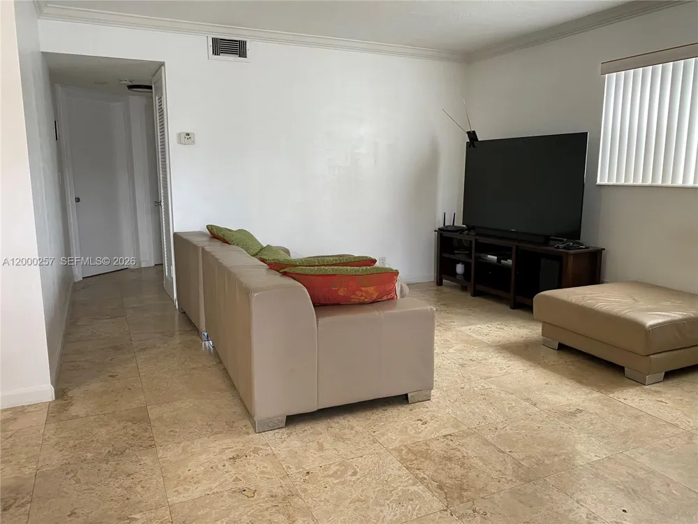 250 Layne Blvd #110 Hallandale Beach, FL 33009