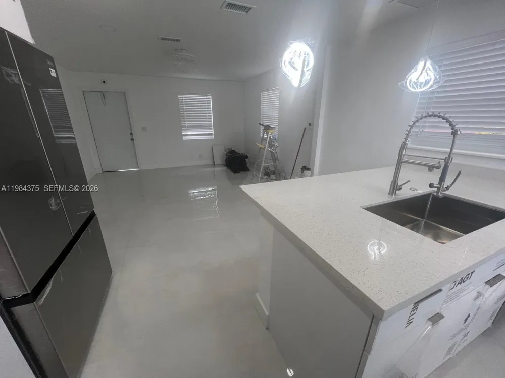 361 NW 16th St Pompano Beach, FL 33060