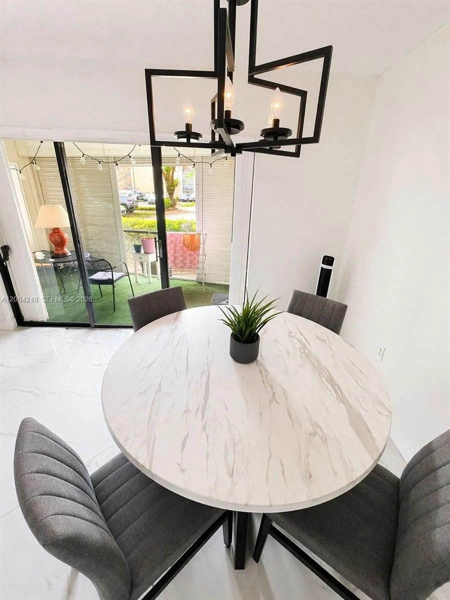6555 W Broward Blvd #111 Plantation, FL 33317