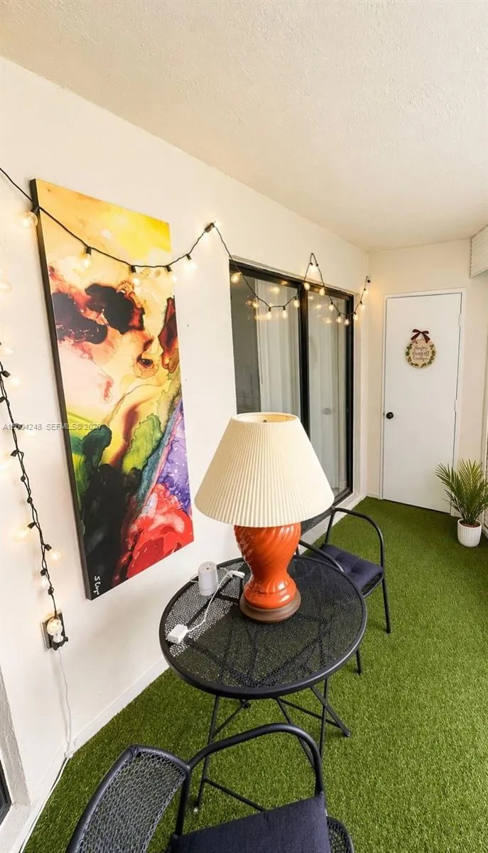 6555 W Broward Blvd #111 Plantation, FL 33317