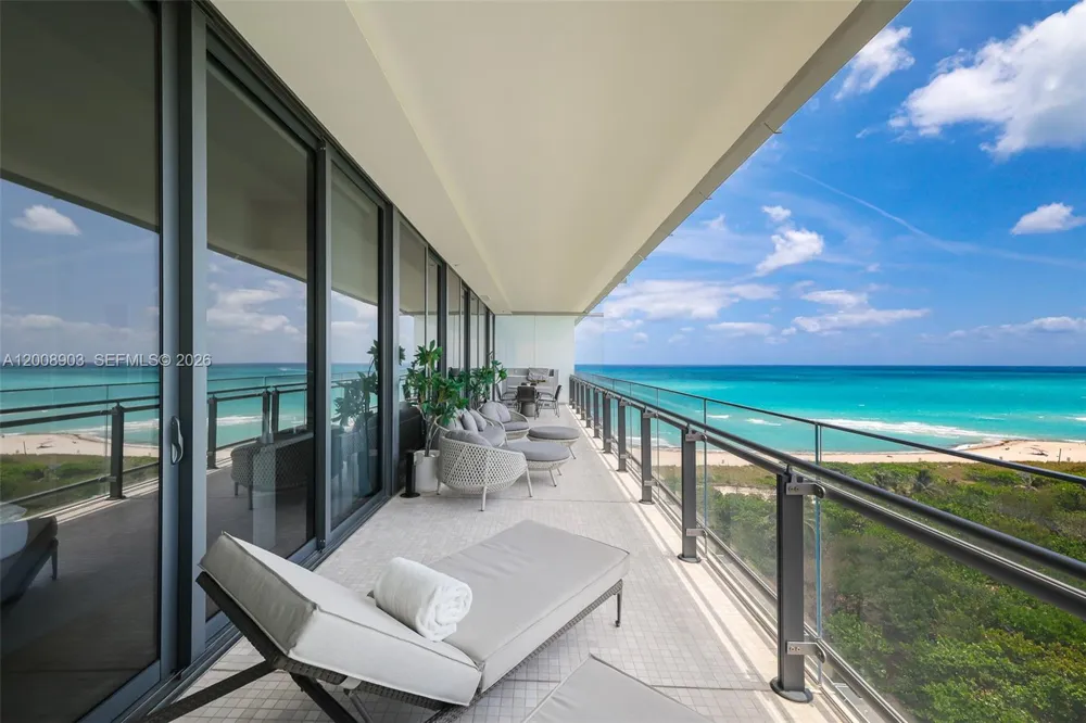 8701 Collins Ave #904 Miami Beach, FL 33154