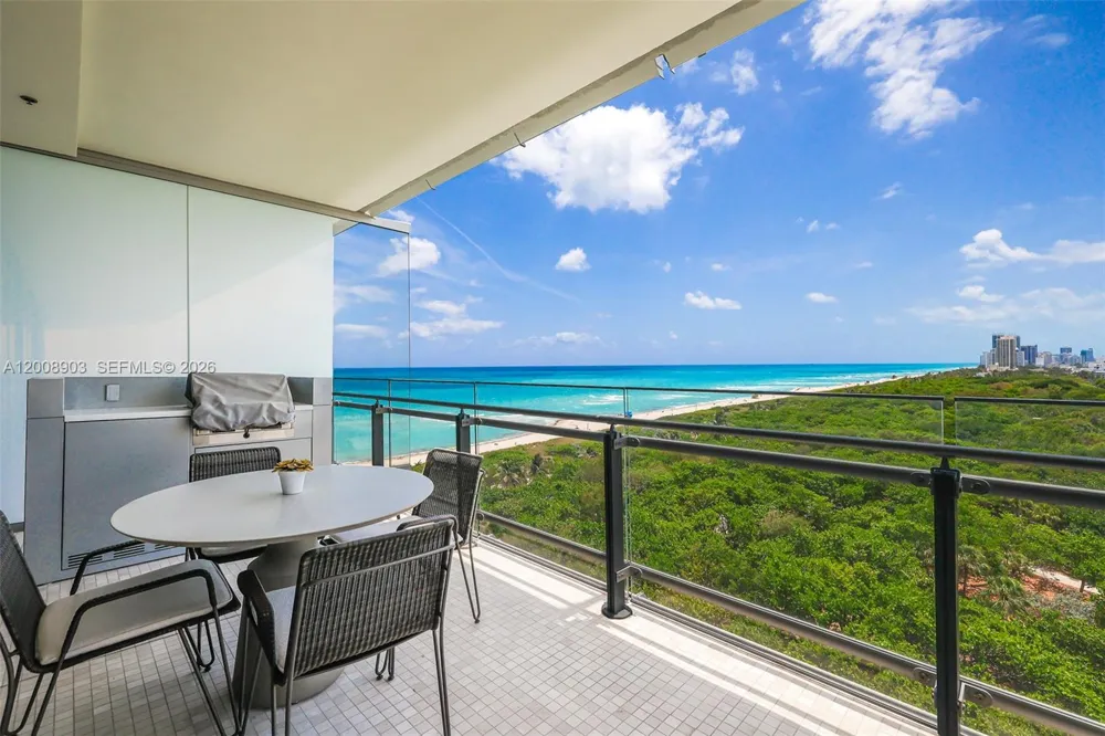 8701 Collins Ave #904 Miami Beach, FL 33154