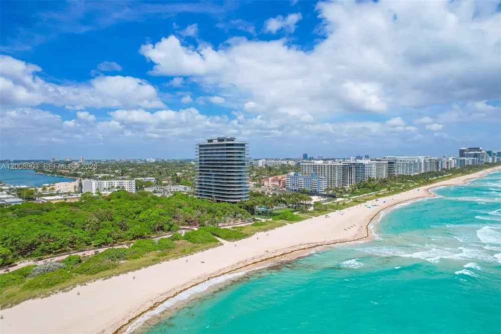 8701 Collins Ave #904 Miami Beach, FL 33154