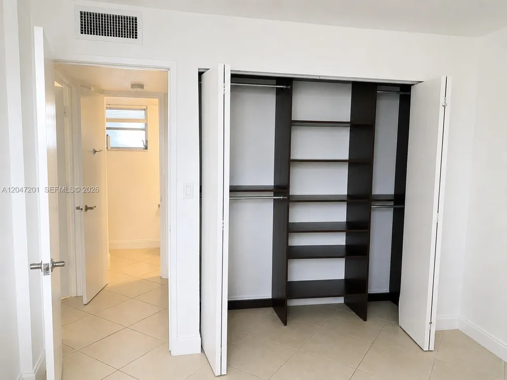 8870 Fontainebleau Blvd #106 Miami, FL 33172