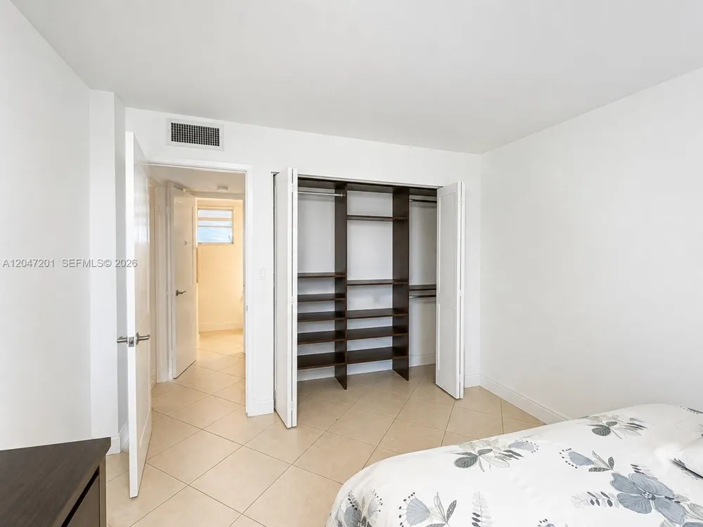 8870 Fontainebleau Blvd #106 Miami, FL 33172