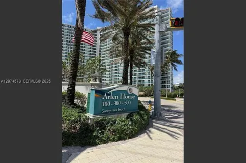 500 Bayview Dr #1231