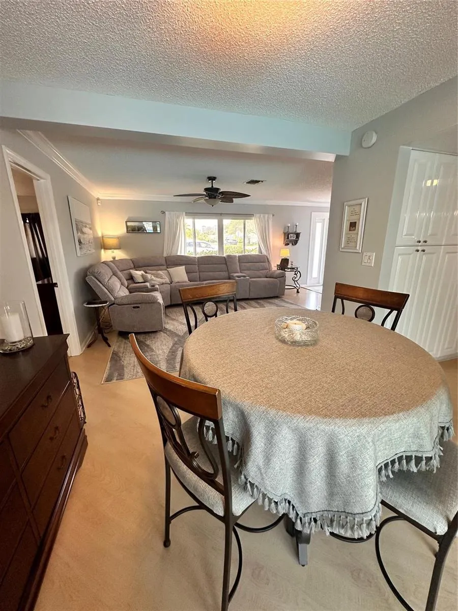 1098 NW 15TH AVENUE Boca Raton, FL 33486