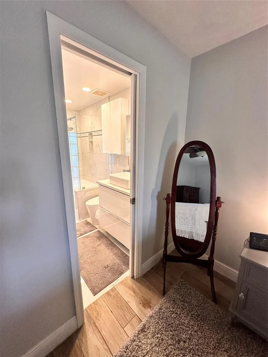 1098 NW 15TH AVENUE Boca Raton, FL 33486