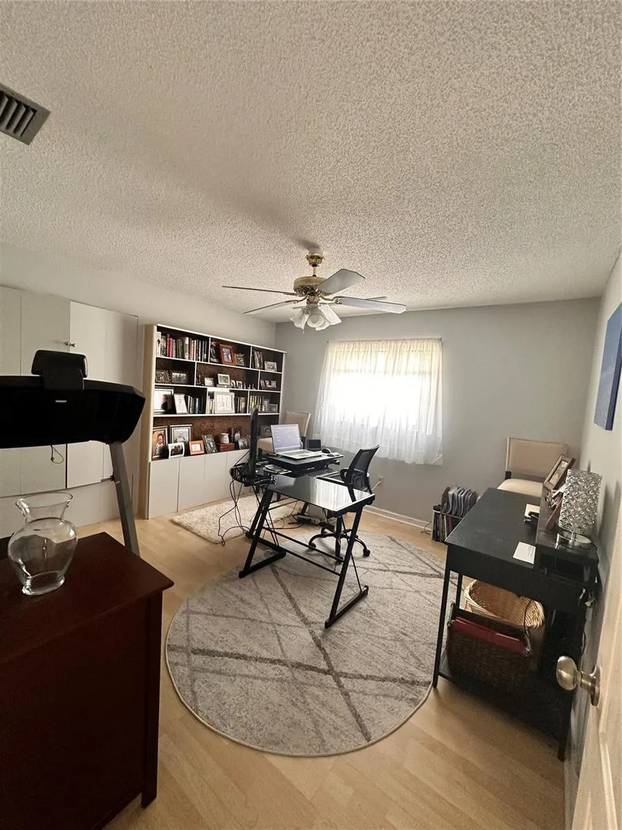 1098 NW 15TH AVENUE Boca Raton, FL 33486