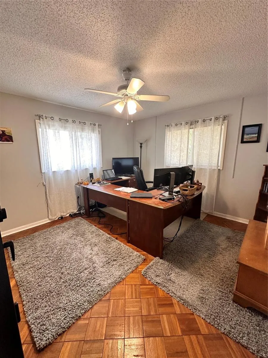 1098 NW 15TH AVENUE Boca Raton, FL 33486