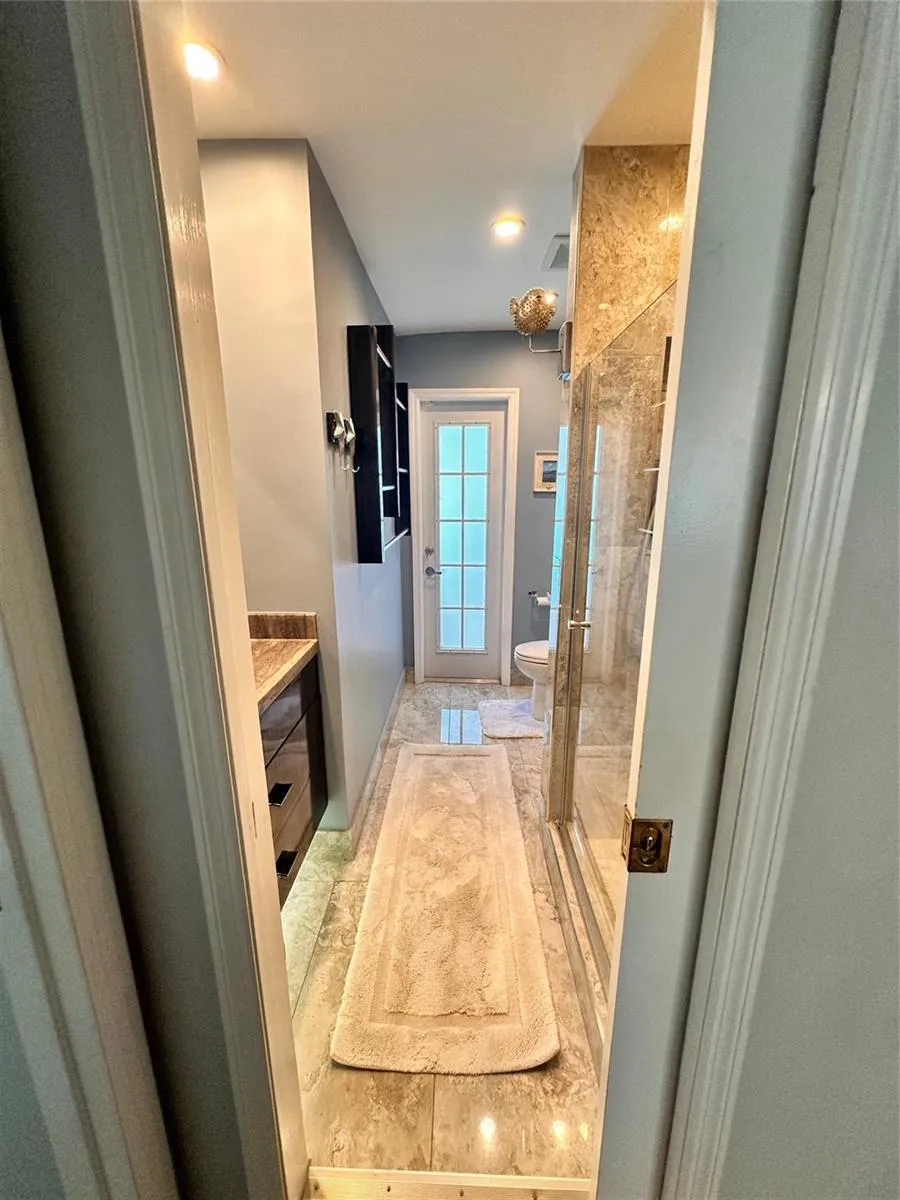 1098 NW 15TH AVENUE Boca Raton, FL 33486