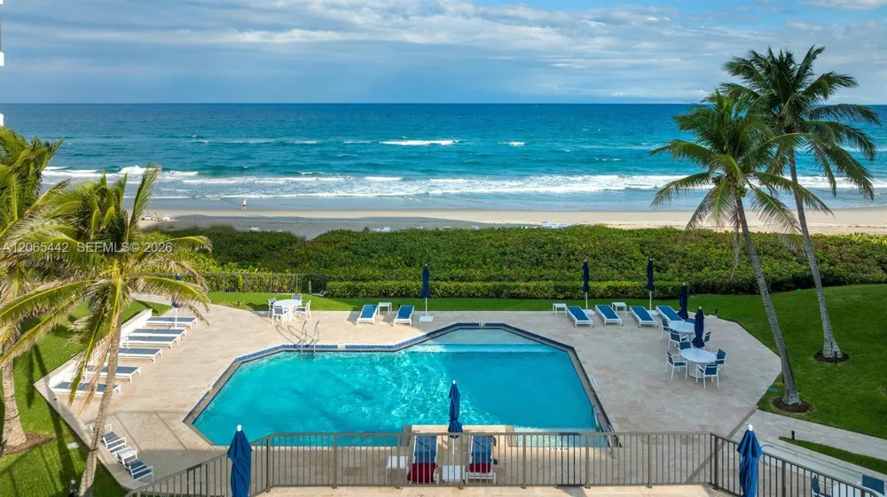 2565 S Ocean Blvd #112N Highland Beach, FL 33487