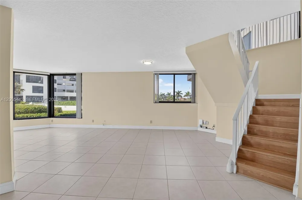 2565 S Ocean Blvd #112N Highland Beach, FL 33487