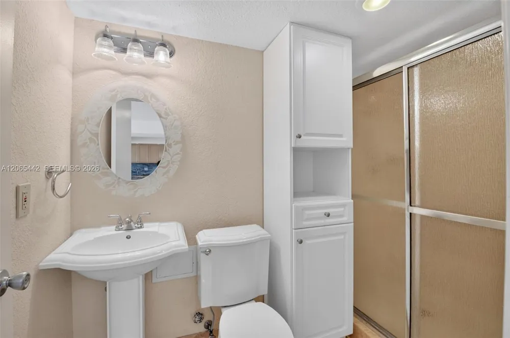 2565 S Ocean Blvd #112N Highland Beach, FL 33487