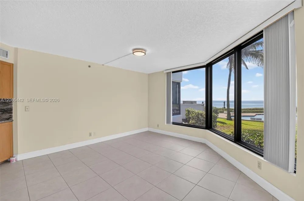 2565 S Ocean Blvd #112N Highland Beach, FL 33487