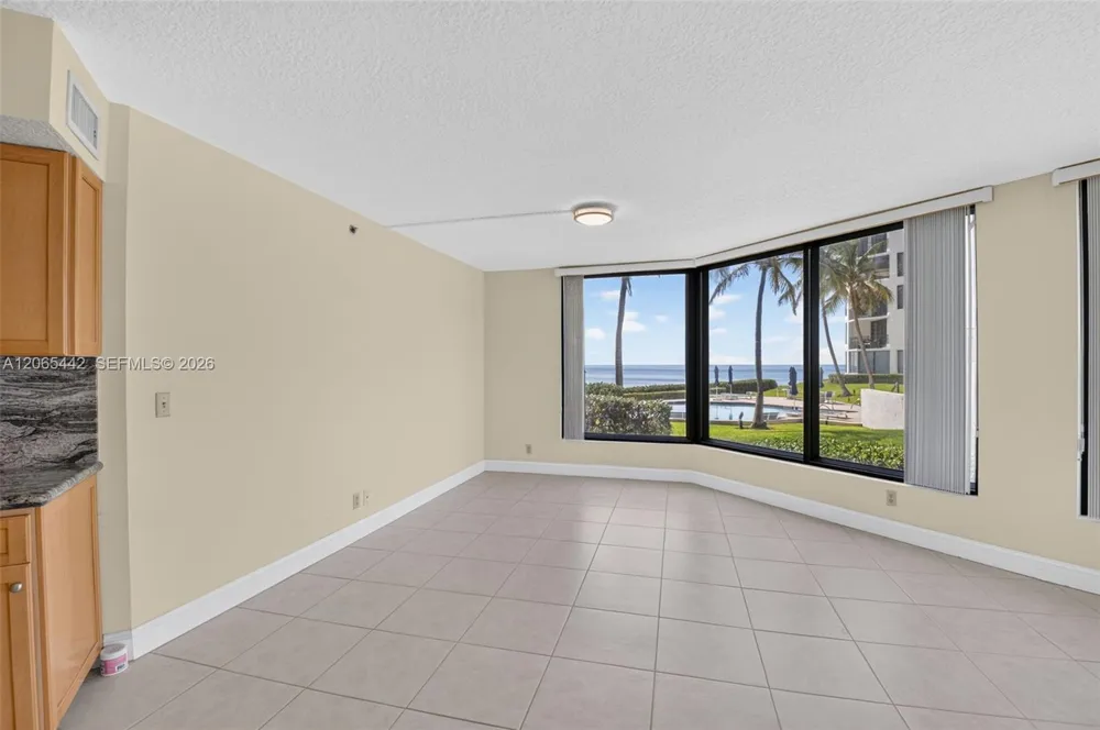 2565 S Ocean Blvd #112N Highland Beach, FL 33487