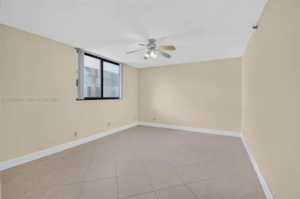 2565 S Ocean Blvd #112N Highland Beach, FL 33487