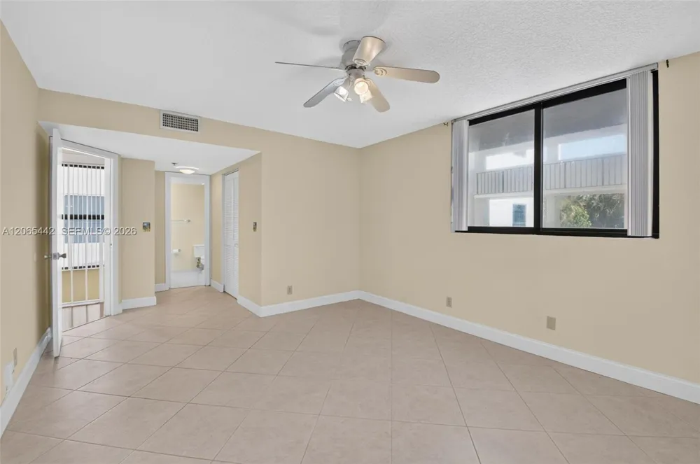 2565 S Ocean Blvd #112N Highland Beach, FL 33487