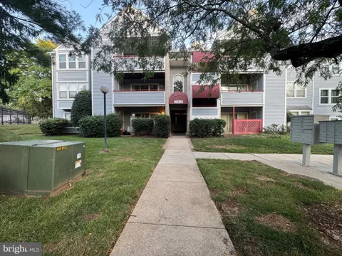 13613 SIR THOMAS WAY #12