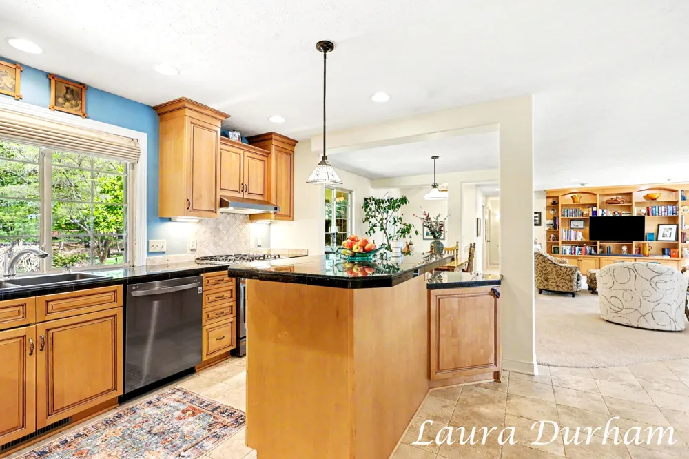 3636 Vienna Stras Street Laketown Township, MI 49423