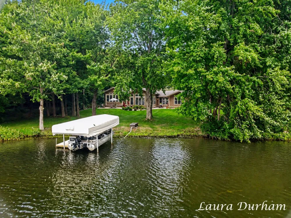 3636 Vienna Stras Street Laketown Township, MI 49423