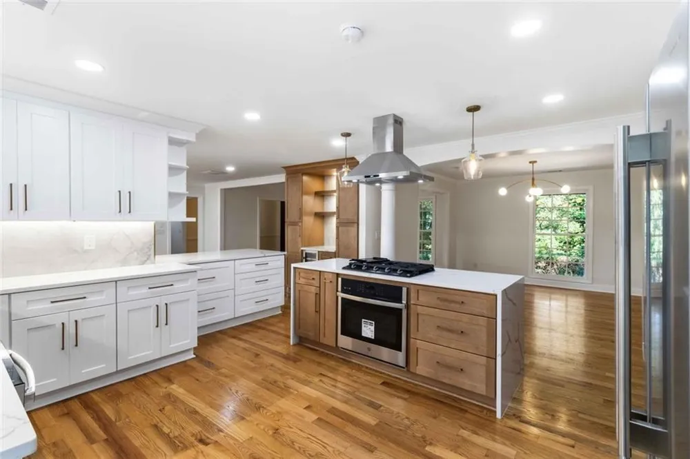 510 River Valley Road Sandy Springs, GA 30328