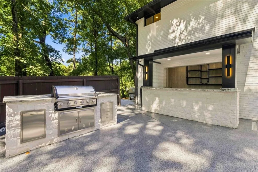 510 River Valley Road Sandy Springs, GA 30328