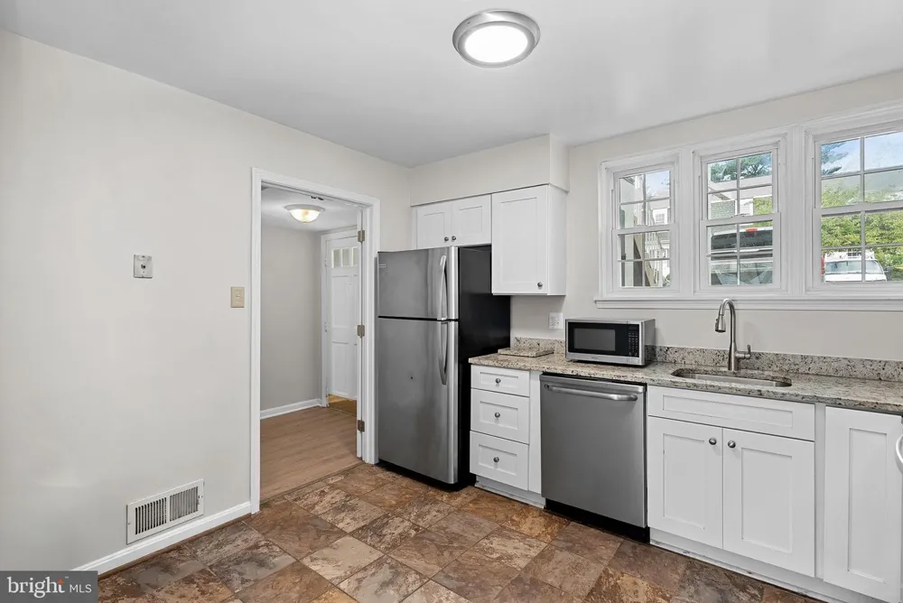 14409 TURIN LANE Centreville, VA 20121