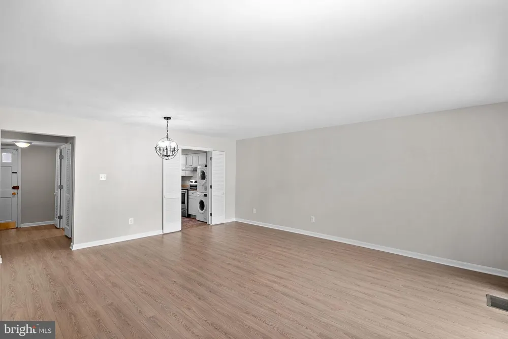 14409 TURIN LANE Centreville, VA 20121