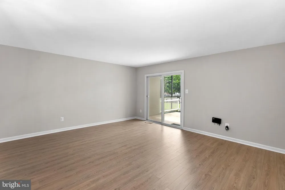 14409 TURIN LANE Centreville, VA 20121