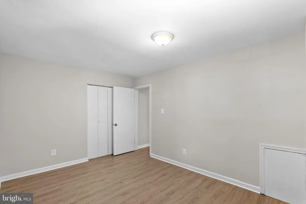 14409 TURIN LANE Centreville, VA 20121