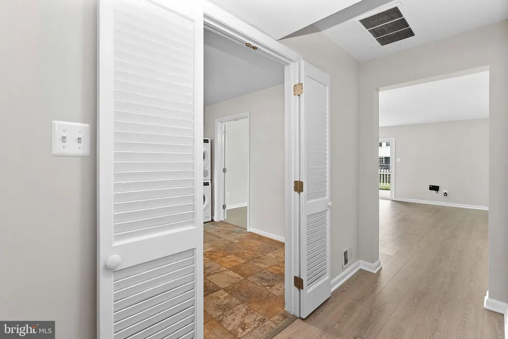 14409 TURIN LANE Centreville, VA 20121