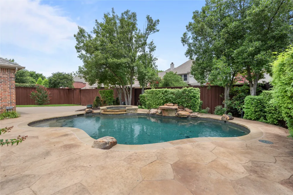 3325 Edwards Drive Plano, TX 75025