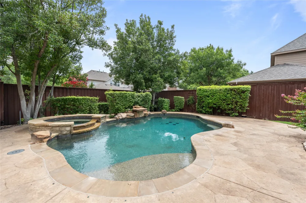 3325 Edwards Drive Plano, TX 75025