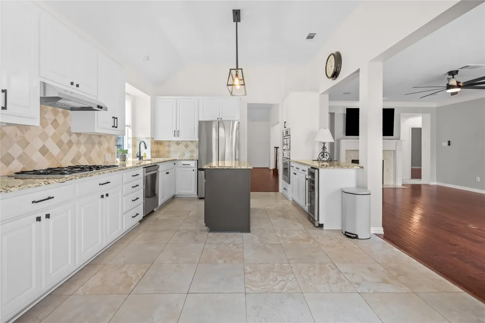 3325 Edwards Drive Plano, TX 75025
