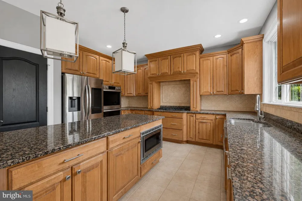 200 FAIRWAY COURT Harleysville, PA 19438