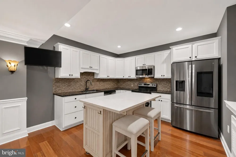 200 FAIRWAY COURT Harleysville, PA 19438