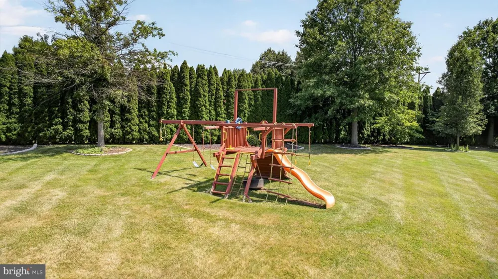 200 FAIRWAY COURT Harleysville, PA 19438