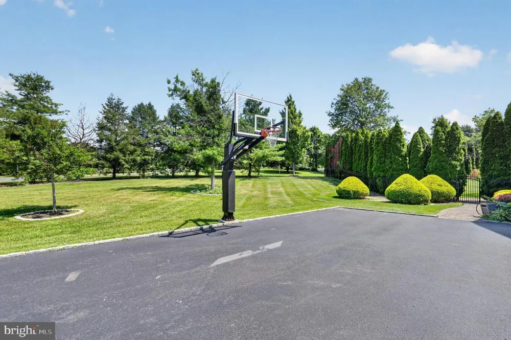 200 FAIRWAY COURT Harleysville, PA 19438