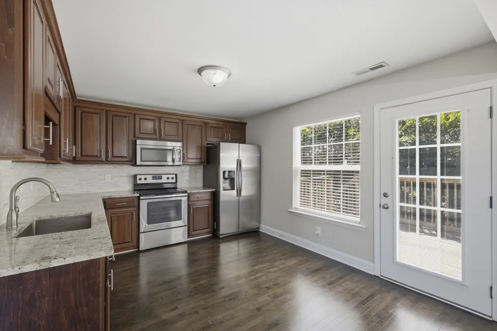 121 Pledge Ct La Vergne, TN 37086
