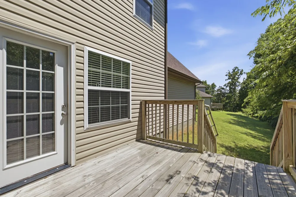 121 Pledge Ct La Vergne, TN 37086