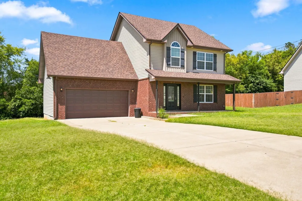 121 Pledge Ct La Vergne, TN 37086