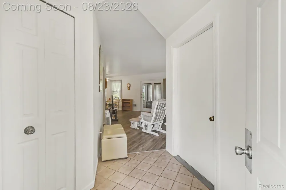 1345 Shire Court Howell Township, MI 48843