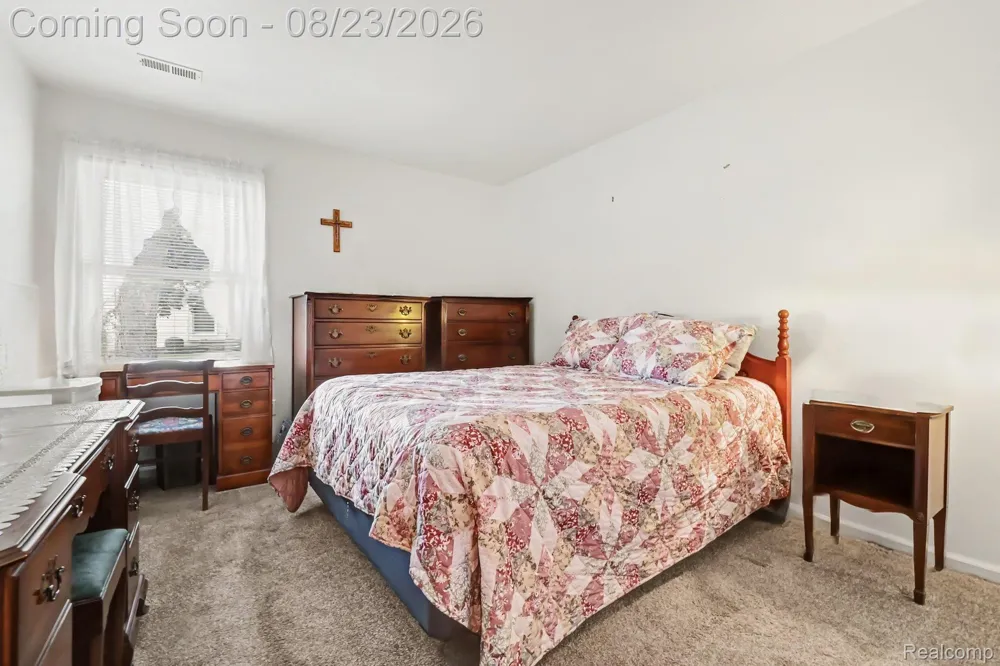1345 Shire Court Howell Township, MI 48843