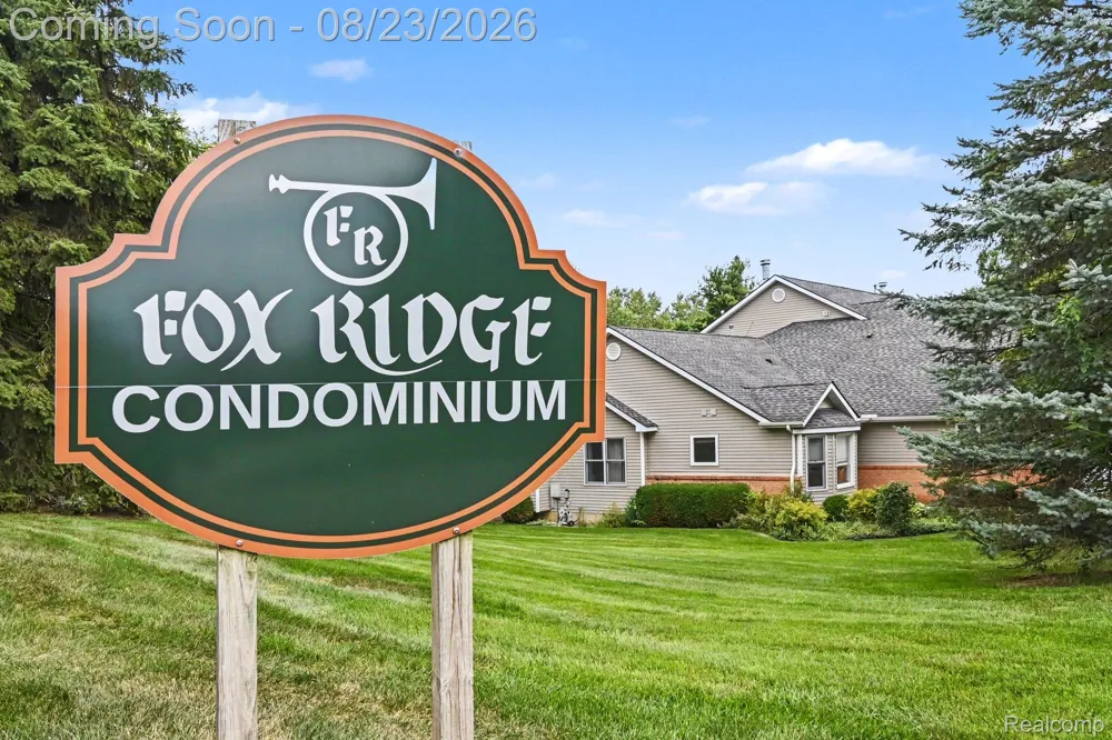 1345 Shire Court Howell Township, MI 48843