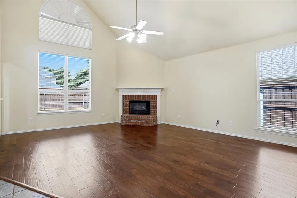 8431 Firewheel Lane Frisco, TX 75036