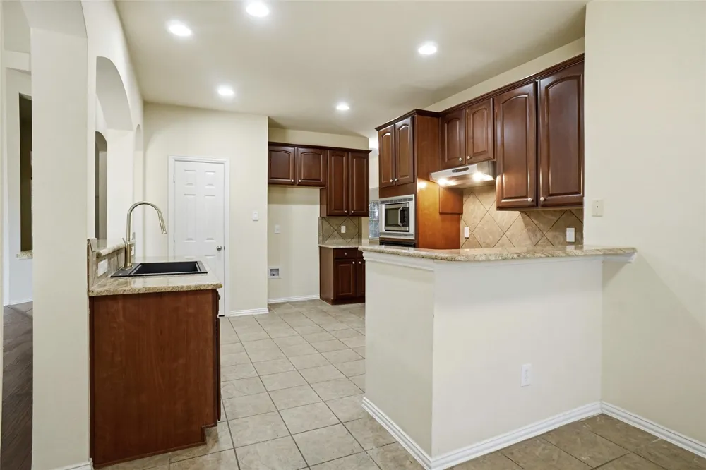 8431 Firewheel Lane Frisco, TX 75036