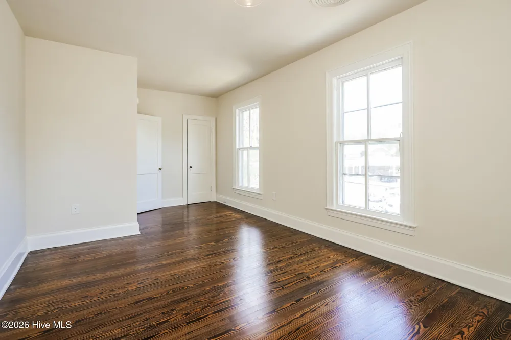 319 E Main Street Washington, NC 27889