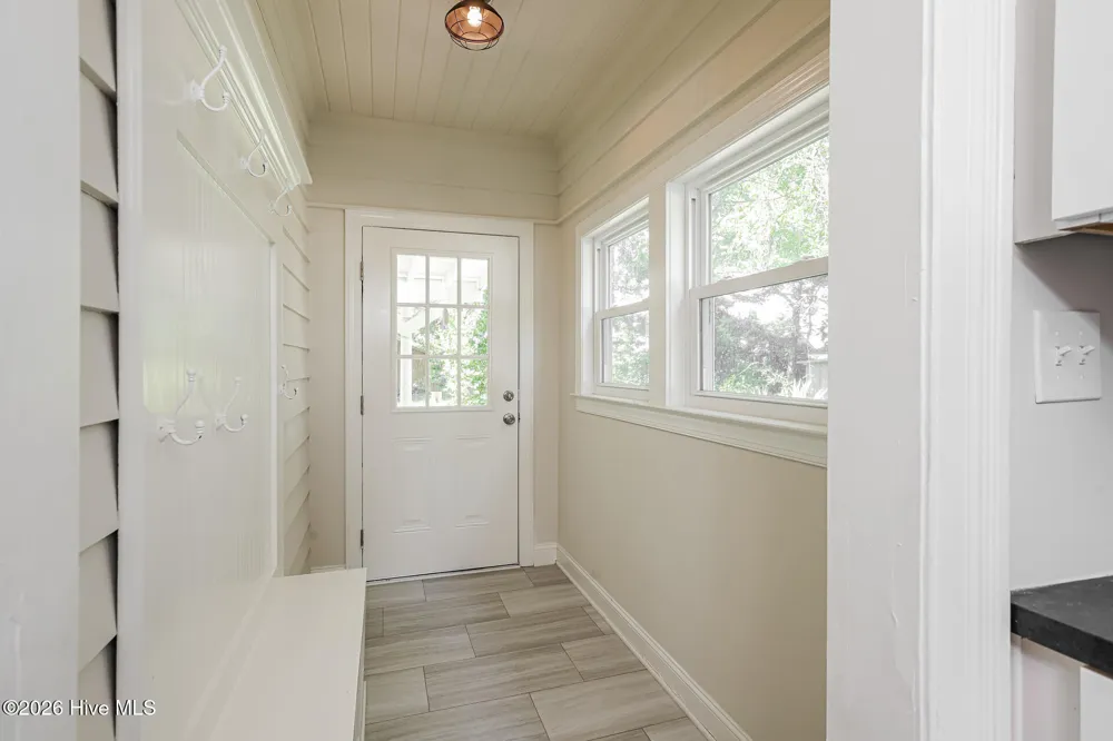 319 E Main Street Washington, NC 27889