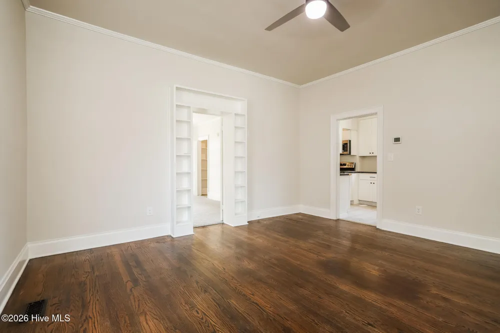 319 E Main Street Washington, NC 27889